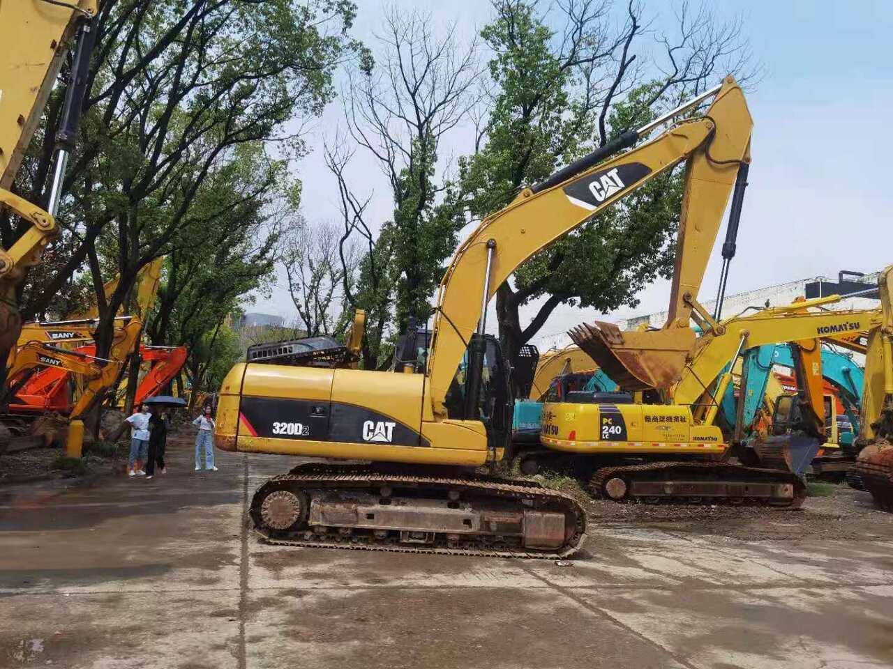 2018 Caterpillar 320D2 Crawler Excavator