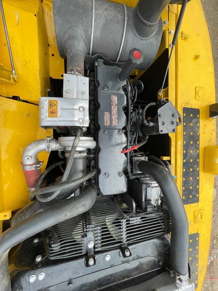 2024 Komatsu PC200-8 Crawler Excavator