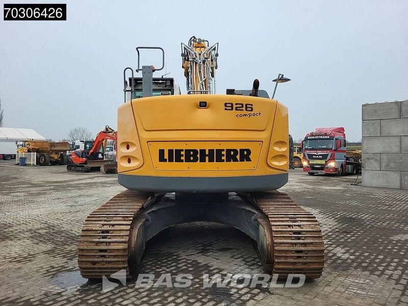 Liebherr R926 Compact Tiltrotator (2016)