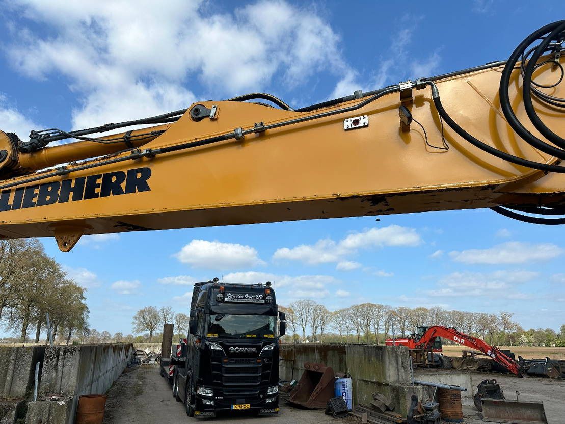 2009 Liebherr R934C HDSL Crawler Excavator