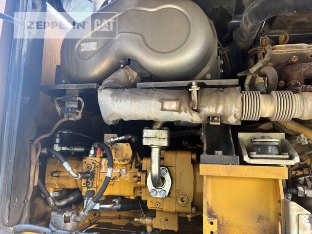 2015 Caterpillar MH3022 Material Handler