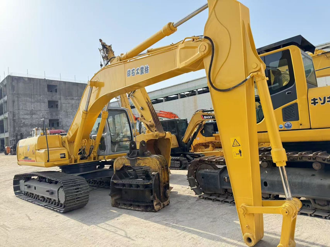 2016 Sumitomo SH200 Crawler Excavator
