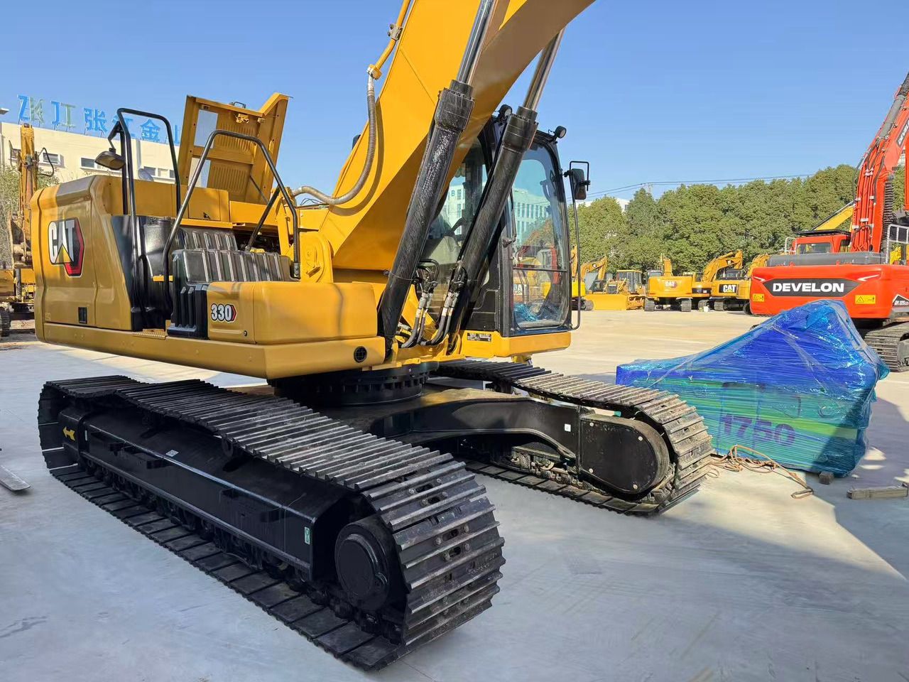 2023 Caterpillar 330GC Crawler Excavator