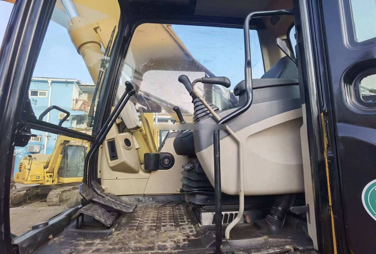 2018 Caterpillar 330CL Crawler Excavator