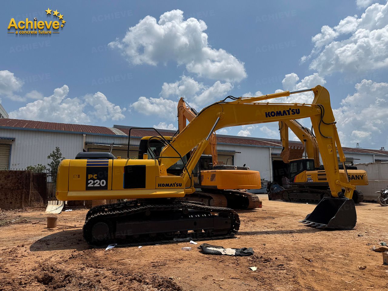 Komatsu PC220-8 Crawler Excavator