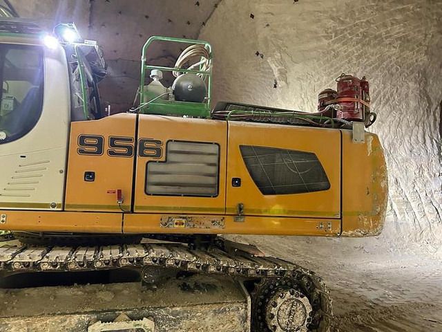 2018 Liebherr R956 HD Crawler Excavator