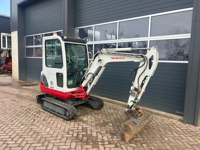 2011 Takeuchi TB219 Mini Excavator