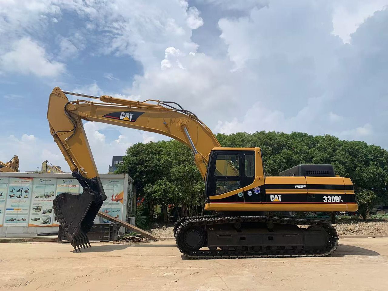 2018 Caterpillar 330BL Crawler Excavator