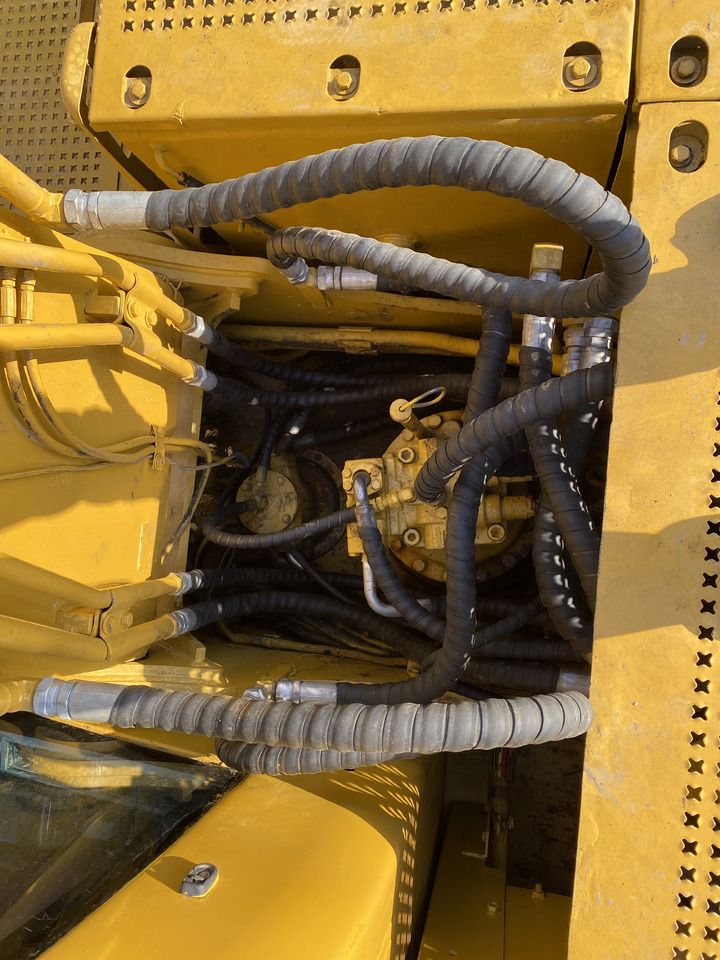 2017 Caterpillar 320CL Crawler Excavator