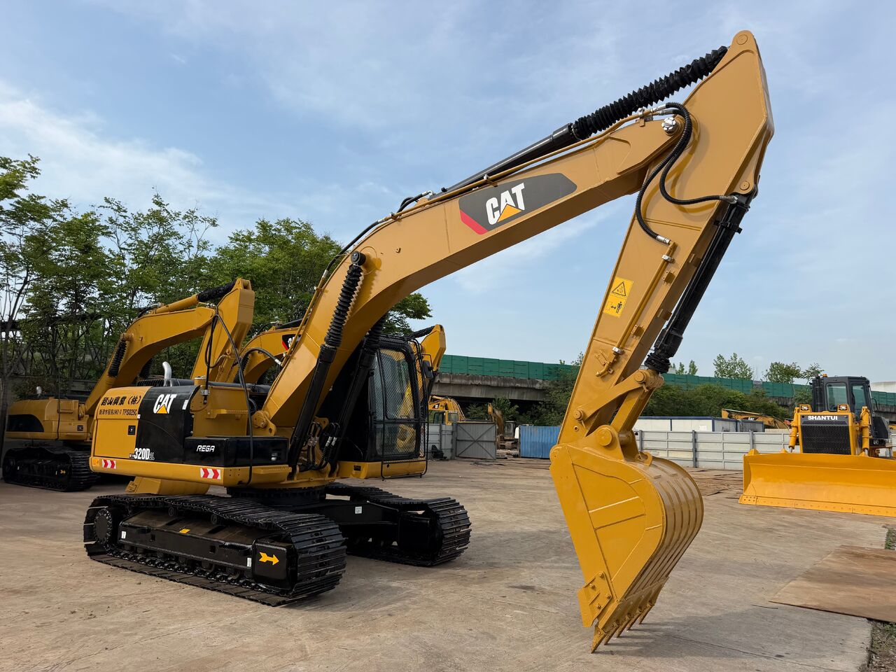 2020 Caterpillar 320D2 Crawler Excavator