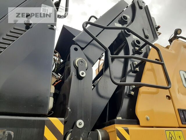 2022 Caterpillar MH3040-07A Material Handler