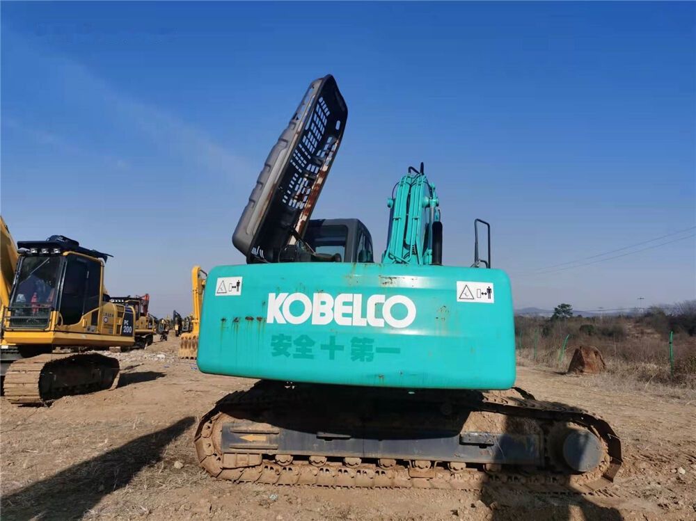 Kobelco SK210 Crawler Excavator
