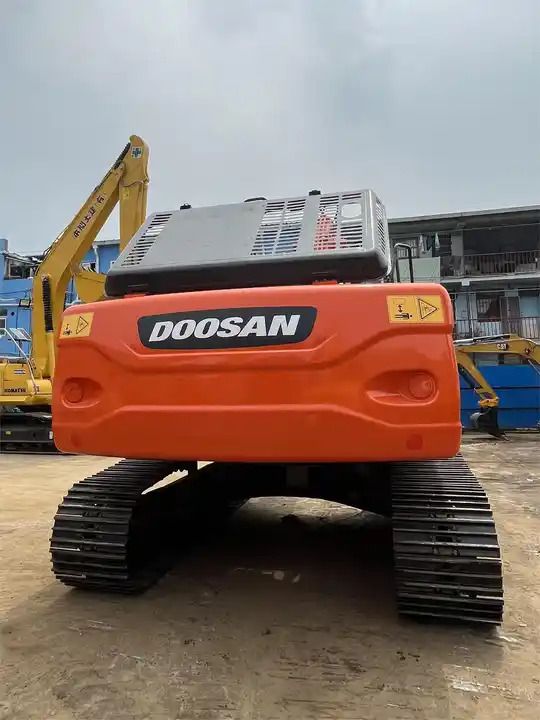 2016 Doosan DX225LC Crawler Excavator