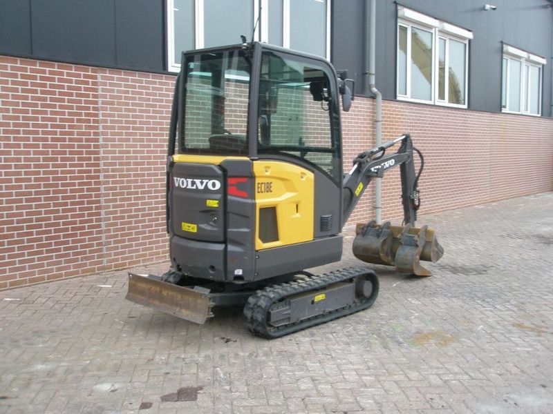 2019 Volvo ECR18E Mini Excavator