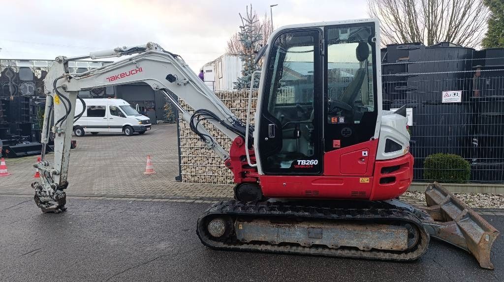 2014 Takeuchi TB260 Mini Excavator