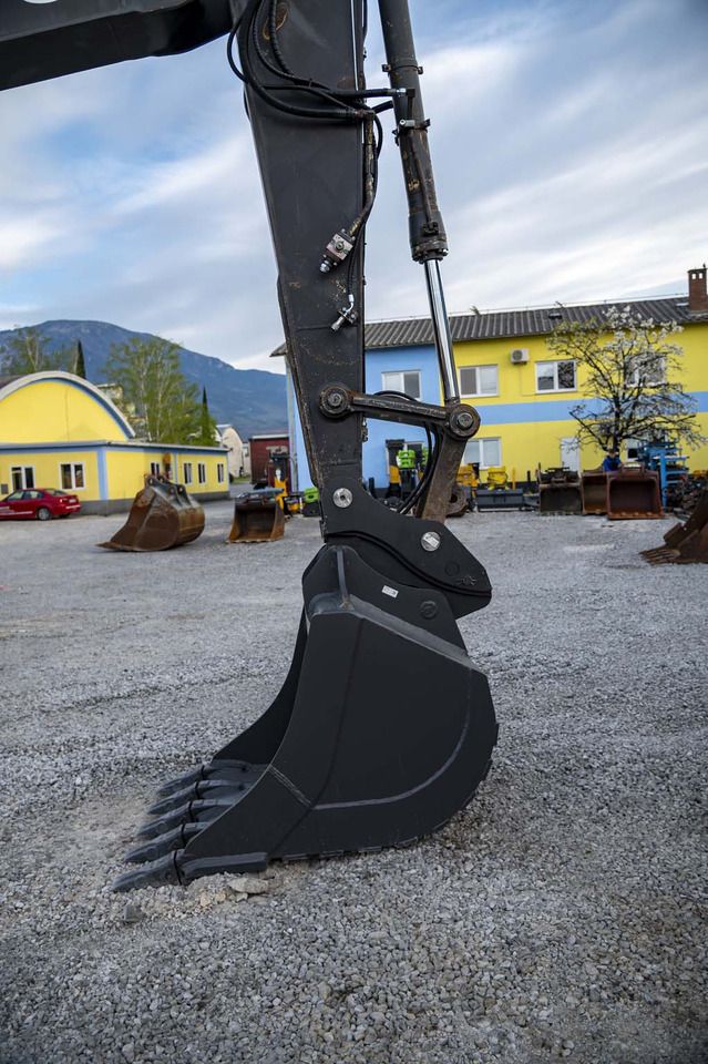 2009 Volvo EC210CNL Crawler Excavator