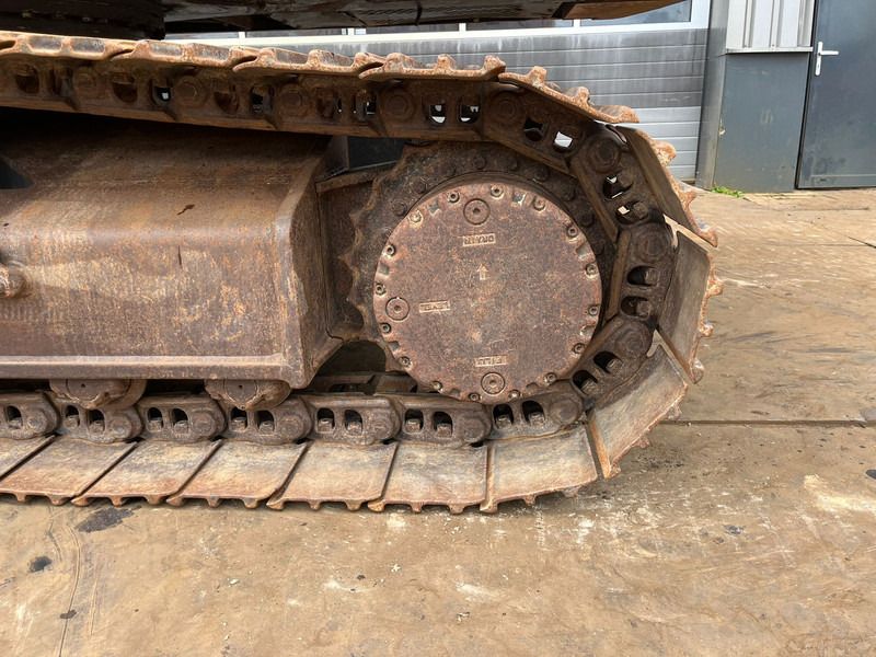 2011 CASE CX250C Crawler Excavator