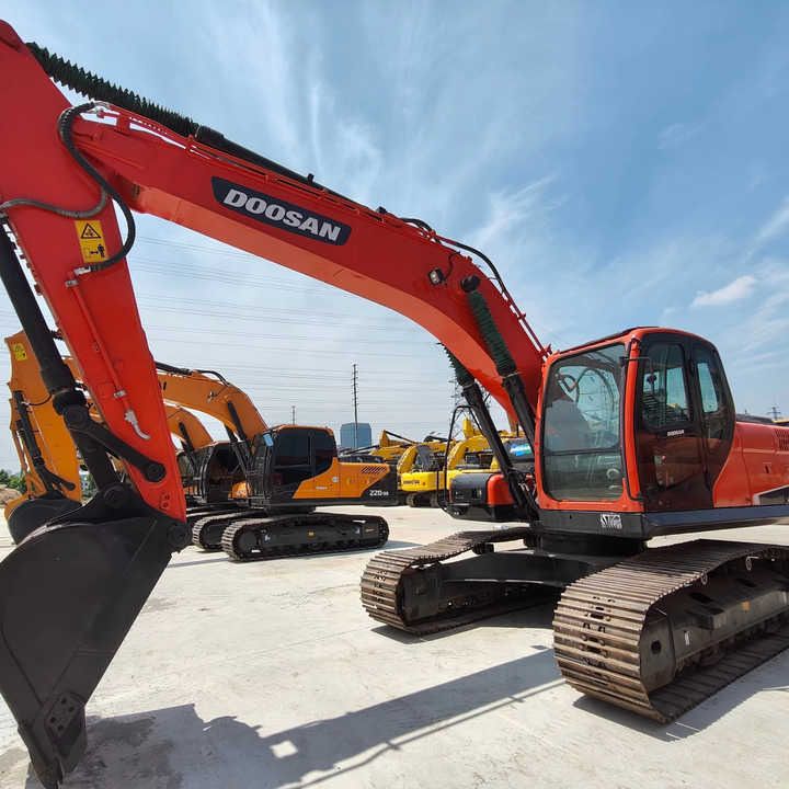 2020 Doosan DX225LC Crawler Excavator