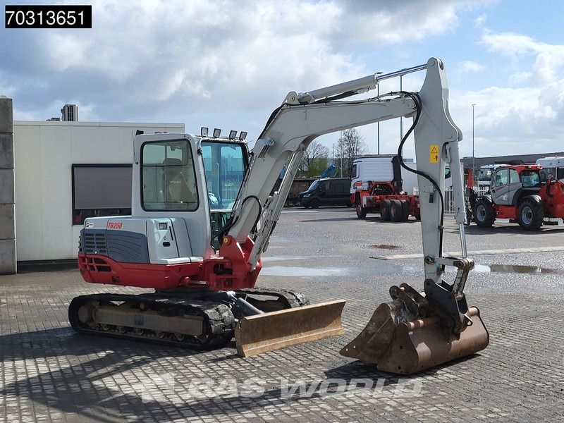 2018 Takeuchi TB250 Mini Excavator
