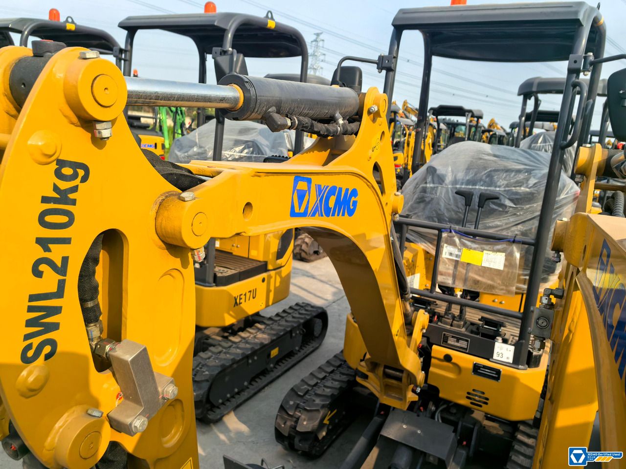 2022 XCMG XE17U Crawler Excavator