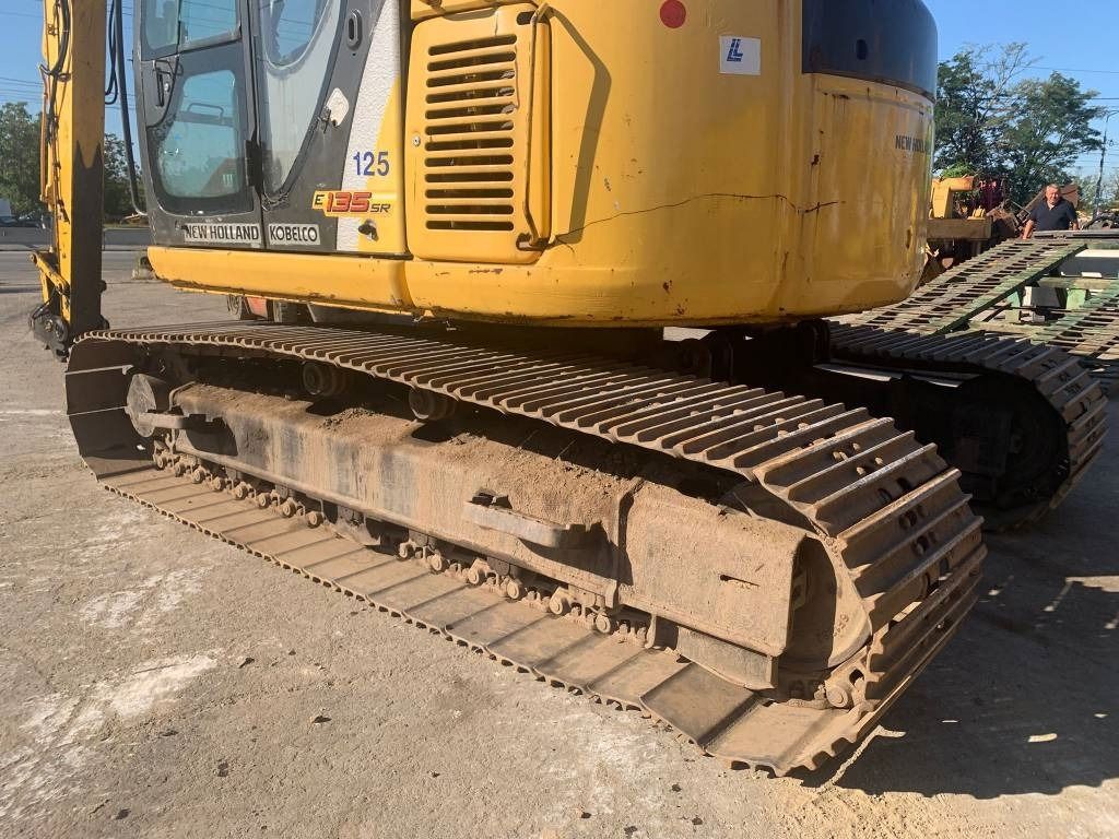 2006 New Holland E135SR Crawler Excavator