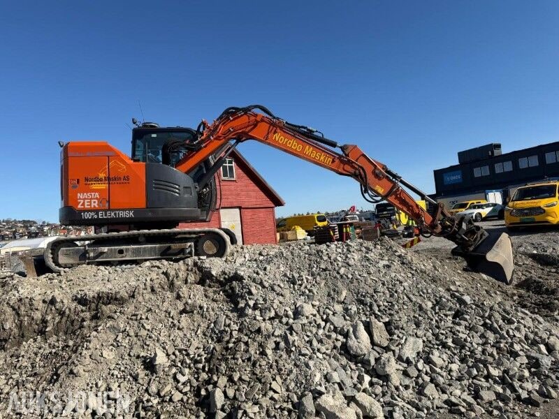 Excavator 2022 Hitachi ZE85 Elektrisk Gravemaskin - Engcon Tiltrotator - 1.685 Timer