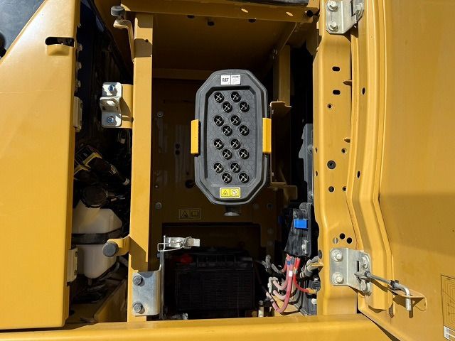 2020 Caterpillar 320GC Crawler Excavator