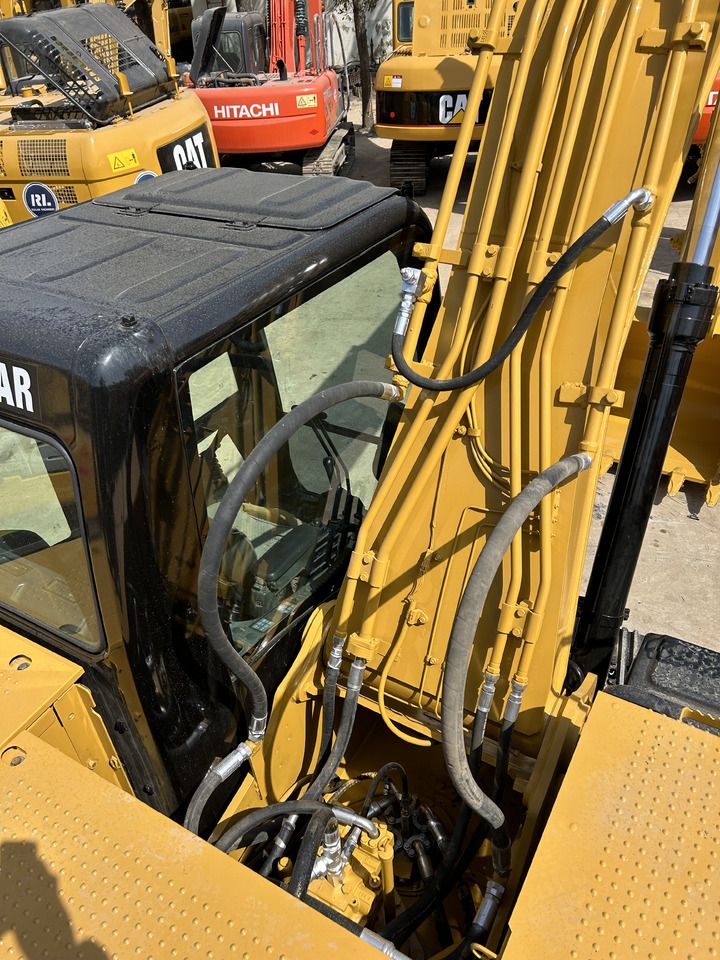 2015 Caterpillar 323DL Crawler Excavator