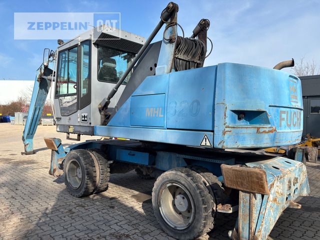 2007 Fuchs MHL320 Material Handler