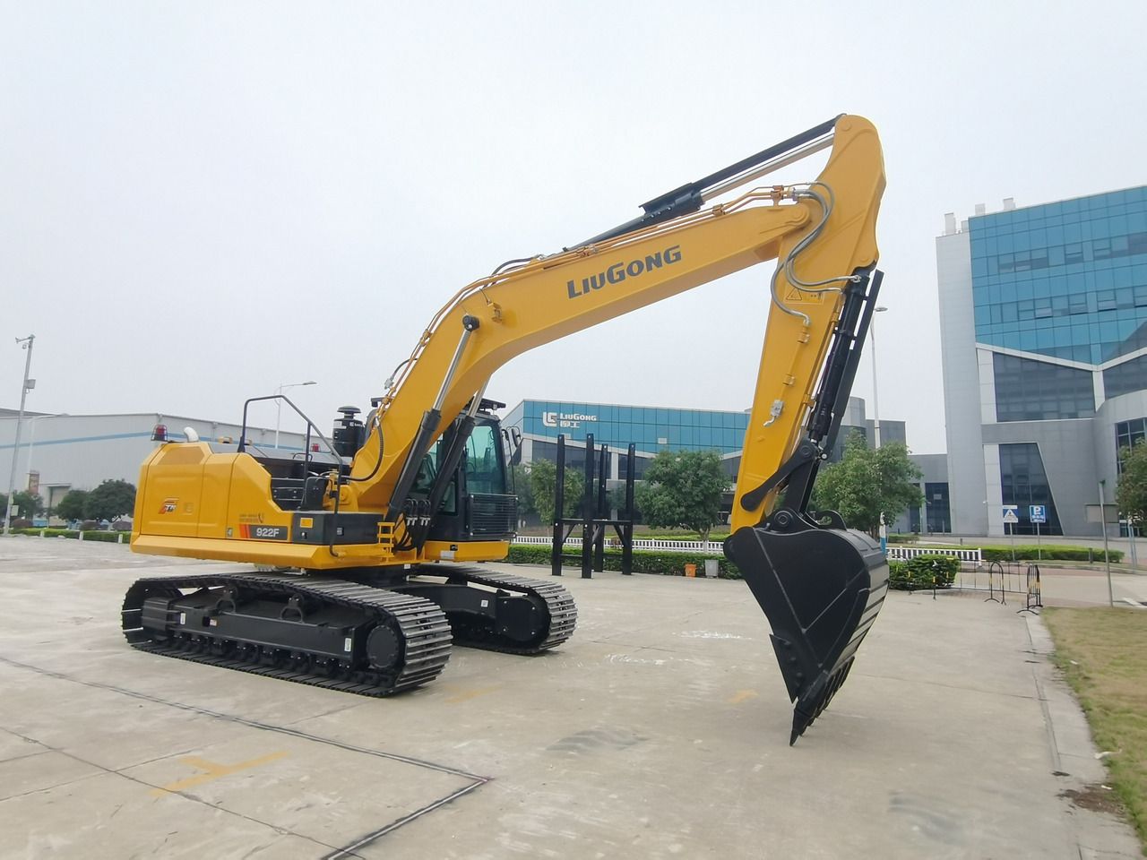 2026 LiuGong 922F Crawler Excavator