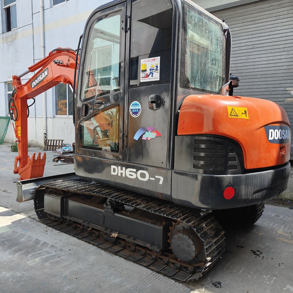 Doosan DH60 Mini Excavator