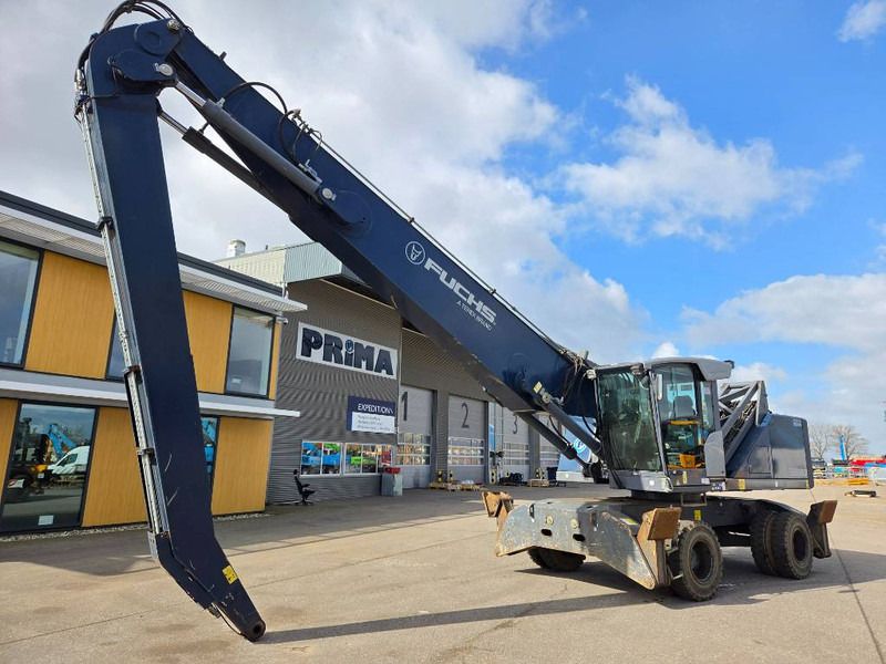 2017 Fuchs MHL350F Material Handler