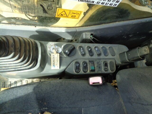 2012 Komatsu PC210LC-8 Crawler Excavator