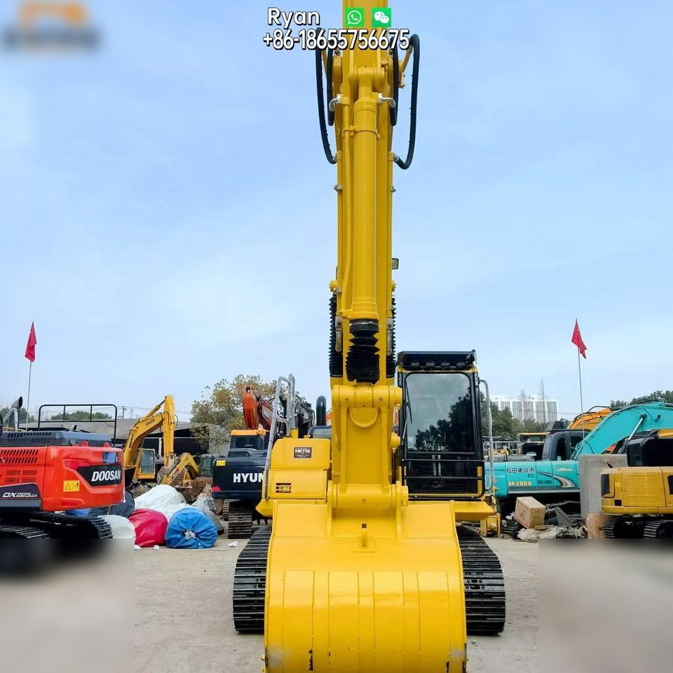 2012 Komatsu PC200-8 Crawler Excavator