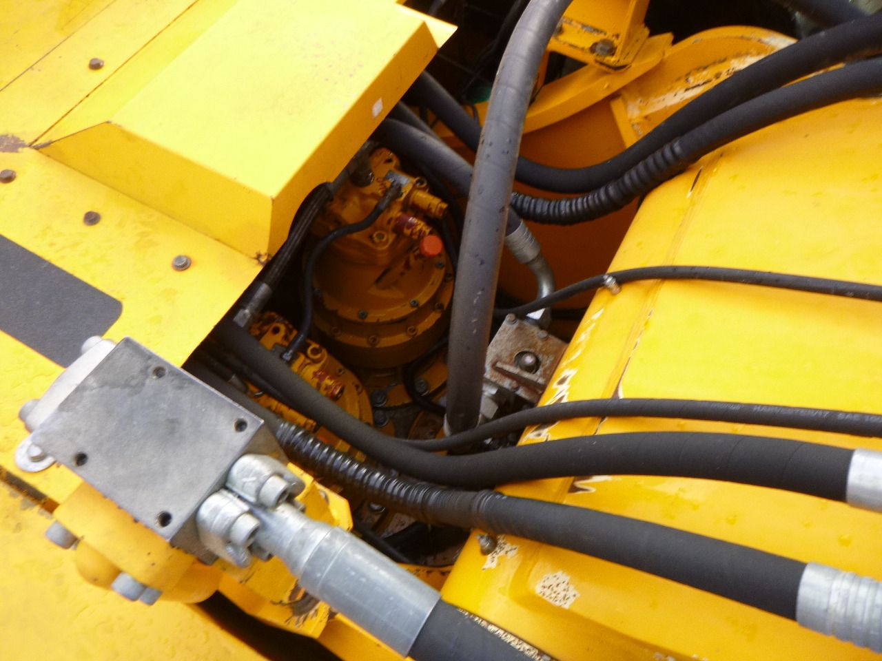 2010 JCB JS460LC Crawler Excavator