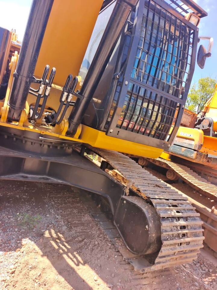 2024 Caterpillar 320D2 Crawler Excavator