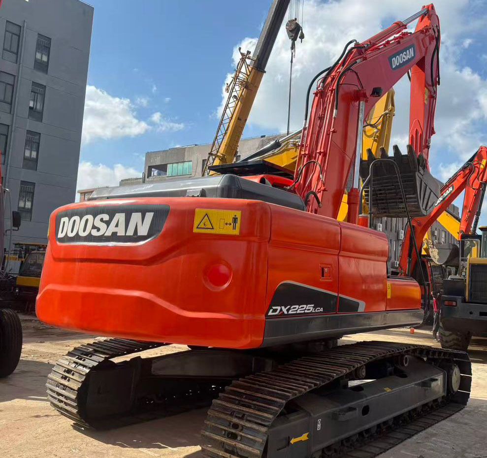 2023 Doosan DX225 Crawler Excavator