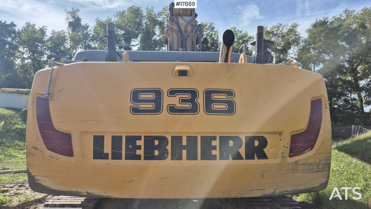 2015 Liebherr R936 NLC Crawler Excavator