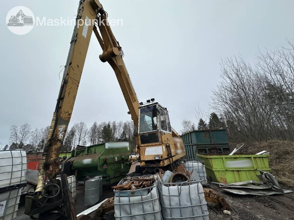 1988 Liebherr A 922 Material Handler