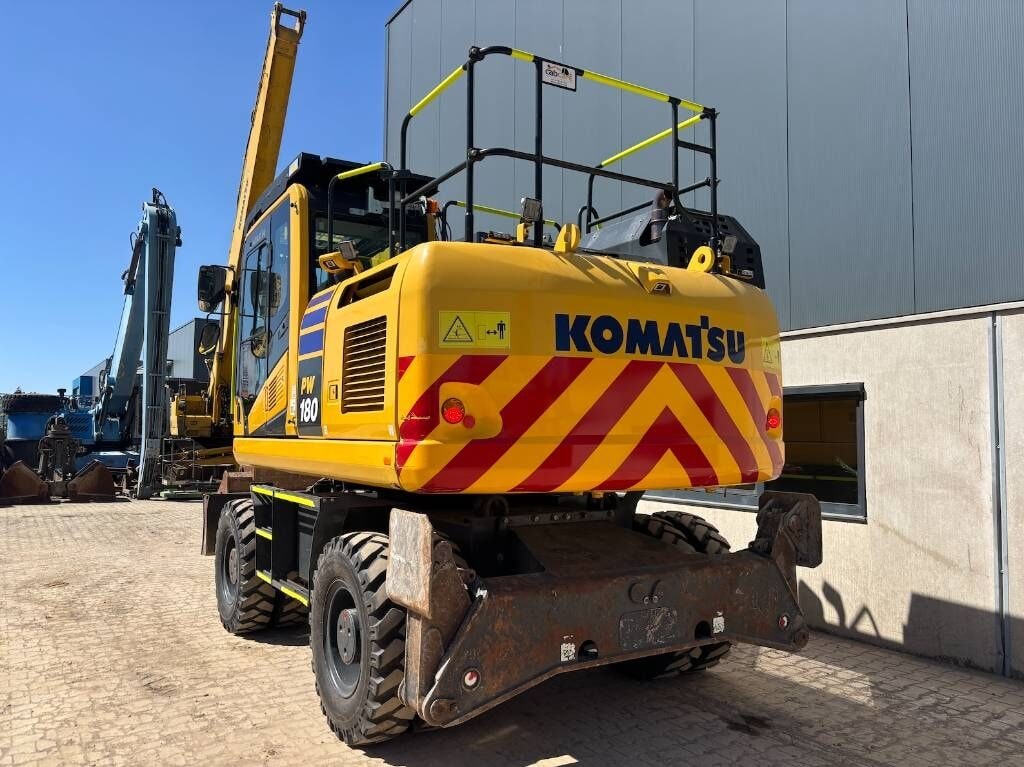 2022 Komatsu PW160 Wheel Excavator
