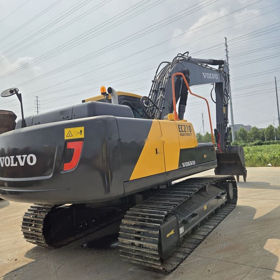2022 Volvo EC210D Crawler Excavator