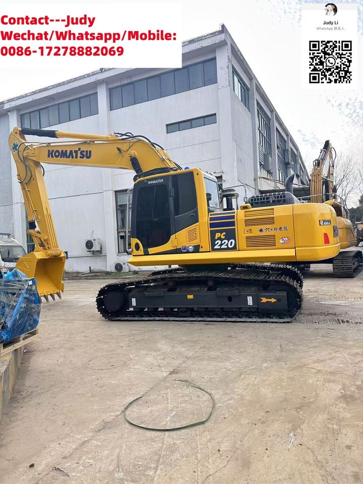 2023 Komatsu PC220-8 Crawler Excavator