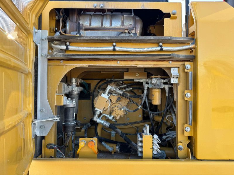 2019 Caterpillar 326FL Crawler Excavator