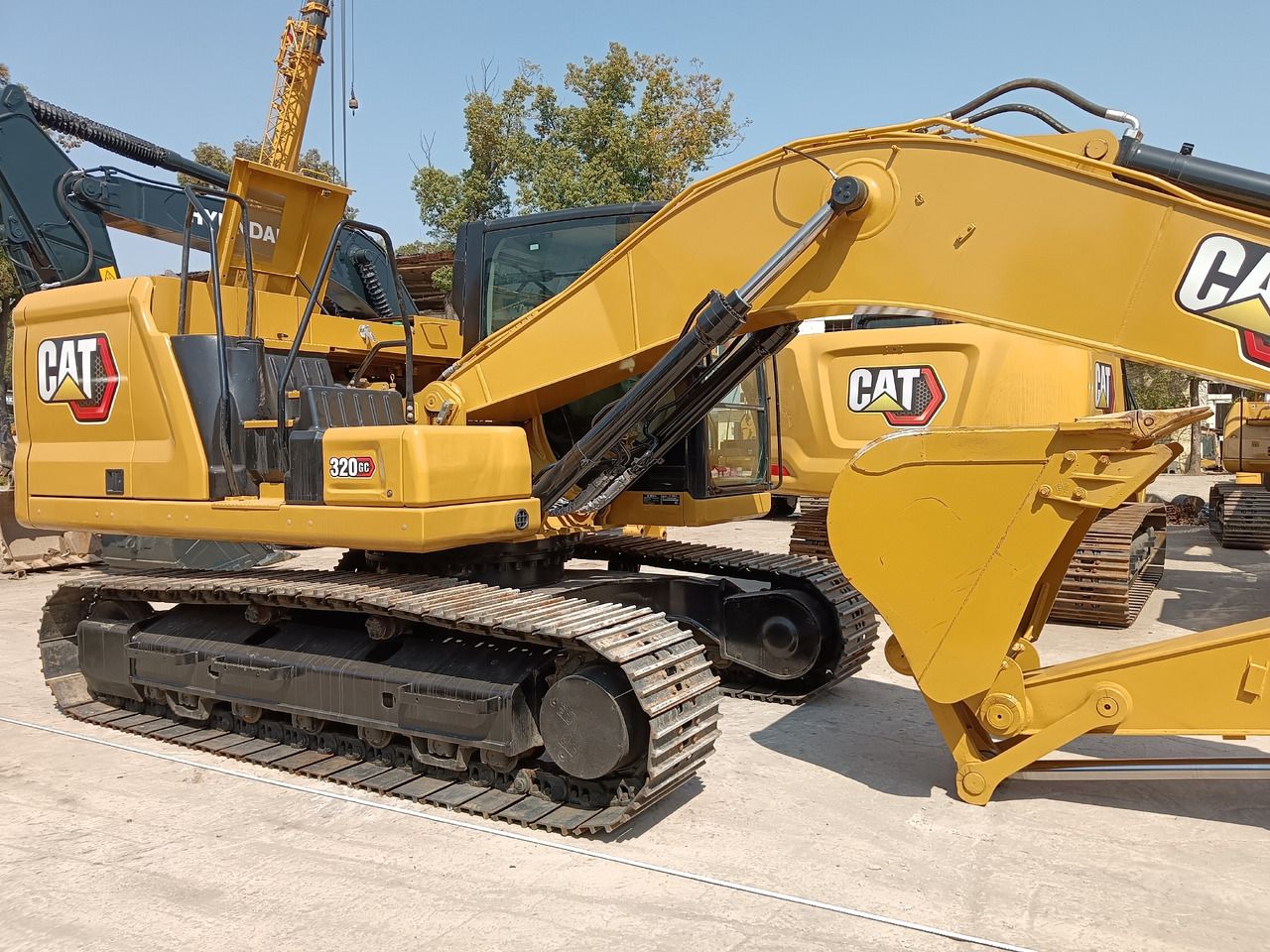 2023 Caterpillar 320GC Crawler Excavator