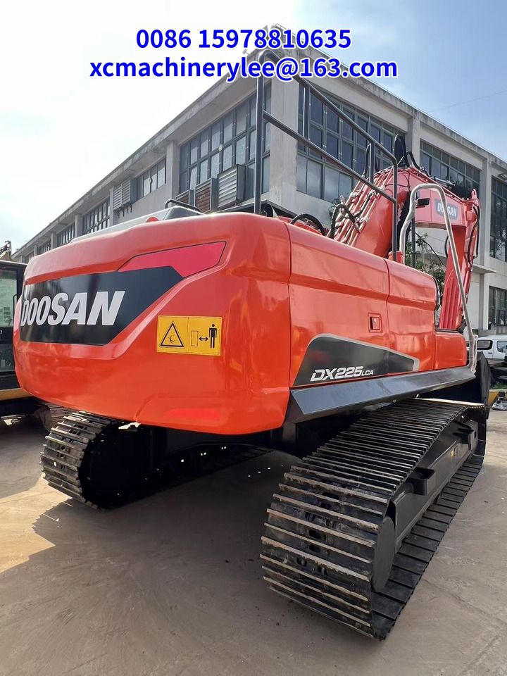 2023 Doosan DX225 Crawler Excavator