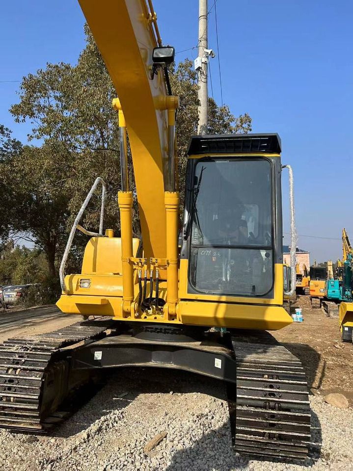 2023 Komatsu PC130-8 Crawler Excavator