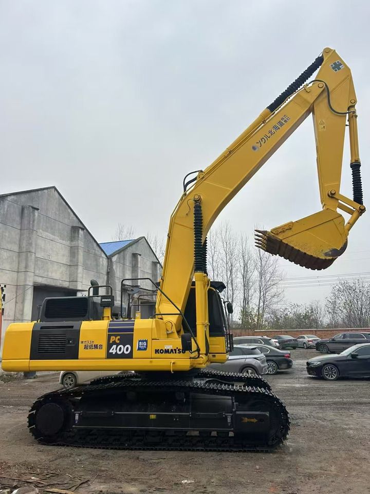 Komatsu PC400 Crawler Excavator
