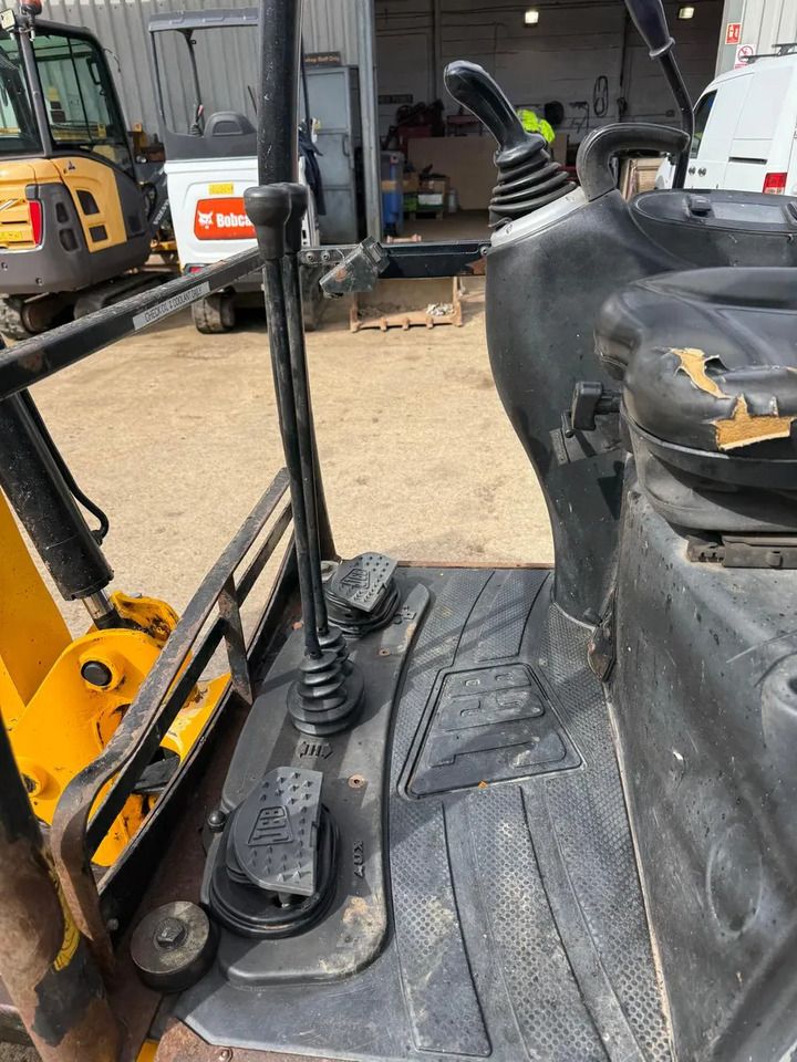 2016 JCB 8018CTS Mini Excavator