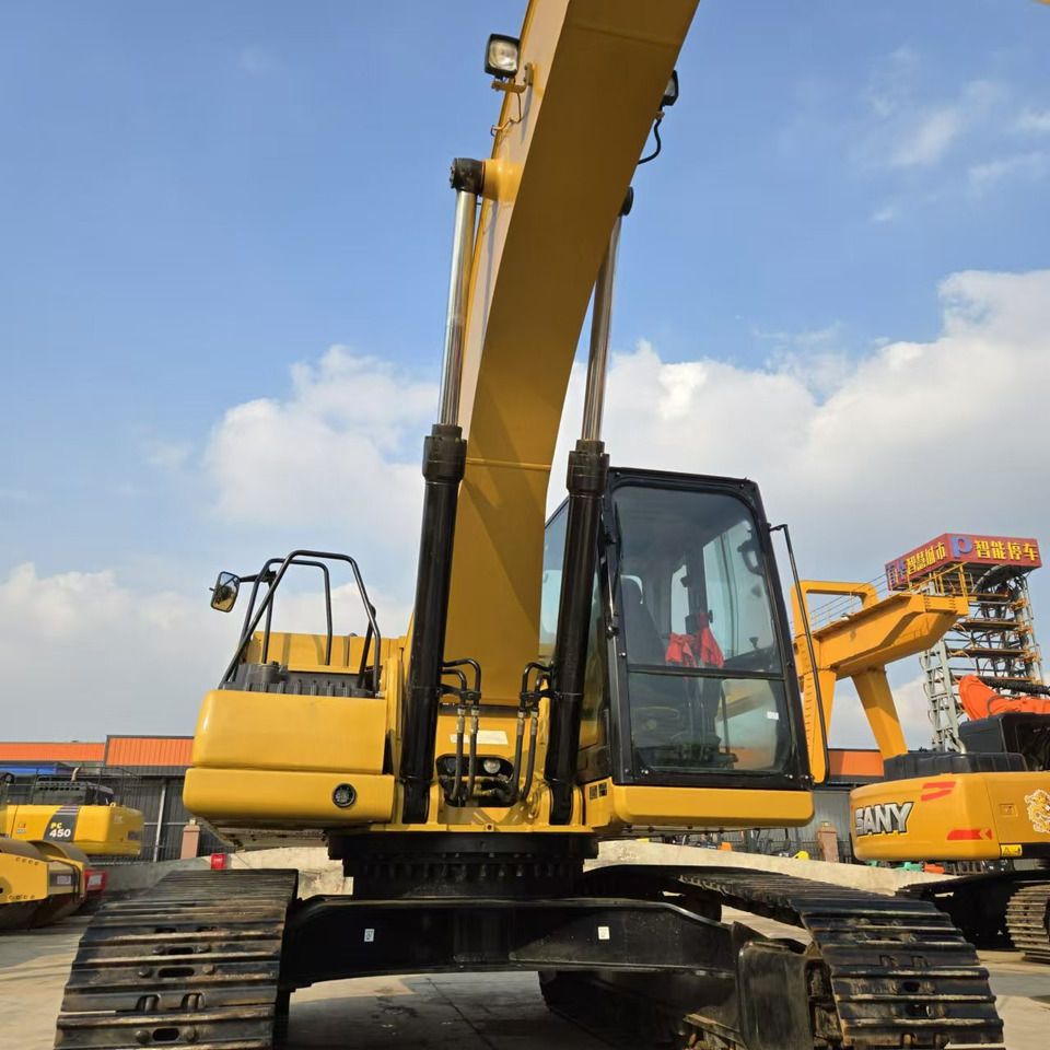 2023 Caterpillar 330GC Crawler Excavator