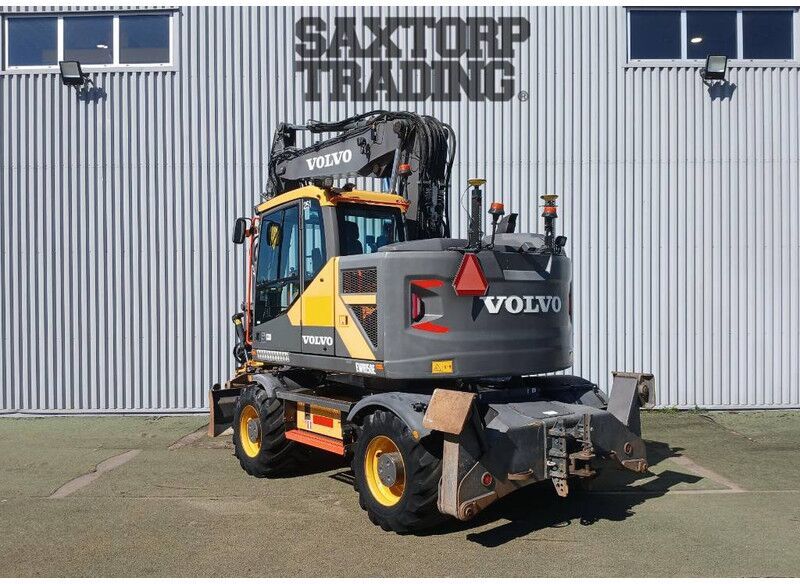 2017 Volvo EWR150E Wheel Excavator